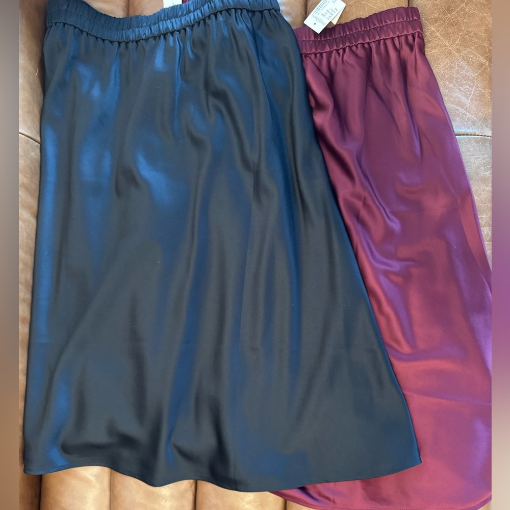 Two NWT satin fabric skirts - dressbarn M - Picture 3 of 6